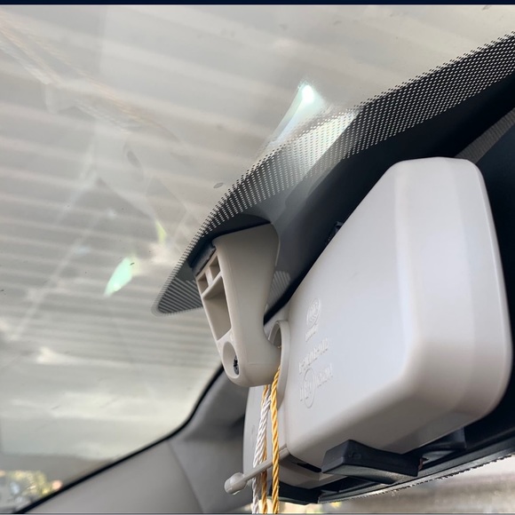 Rhinestone Car Rearview Mirror with Butterfly Decoration - Picture 3 of 3